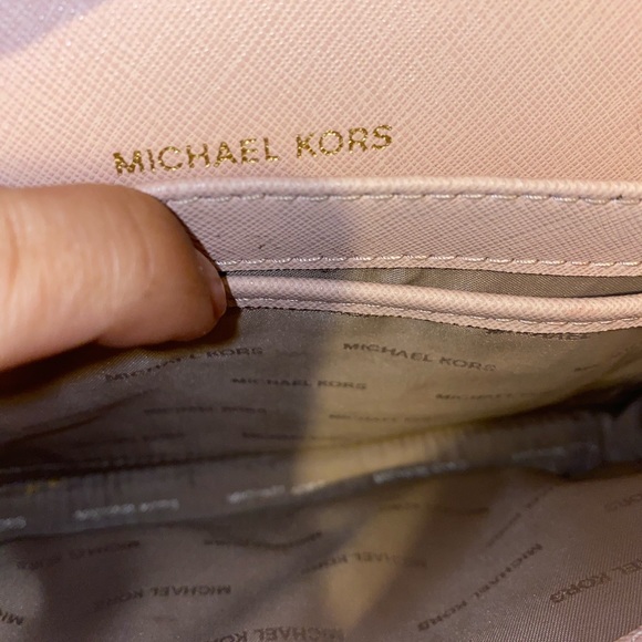 Michael kors crossbody bag - Picture 2 of 4